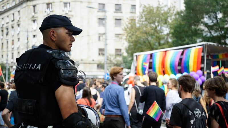 2016 pride march secured by police